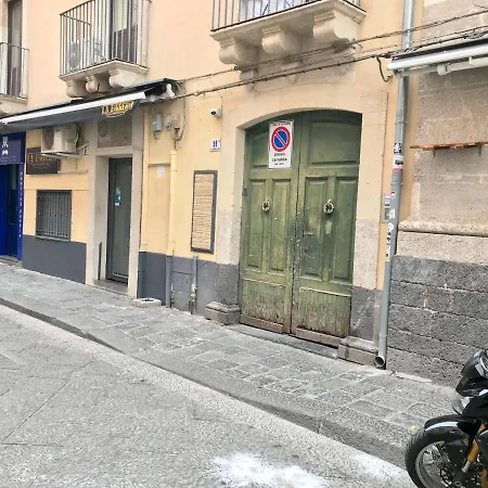 Appartamento Casa Di Max Aeroporto di Catania Fontana Rossa